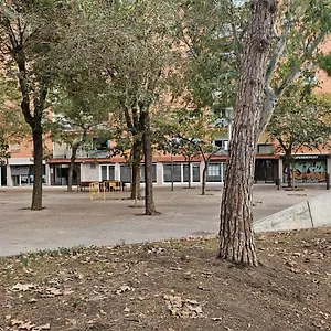 Apartamento 8 Min Walk To The & 10 Min Walk To Convention Centre !